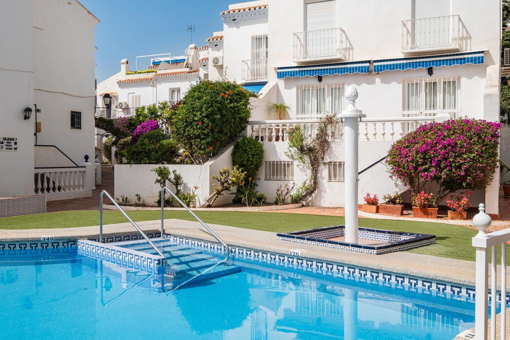 Bright Spacious 1 Bed Apartment Nerja Zewnętrze zdjęcie
