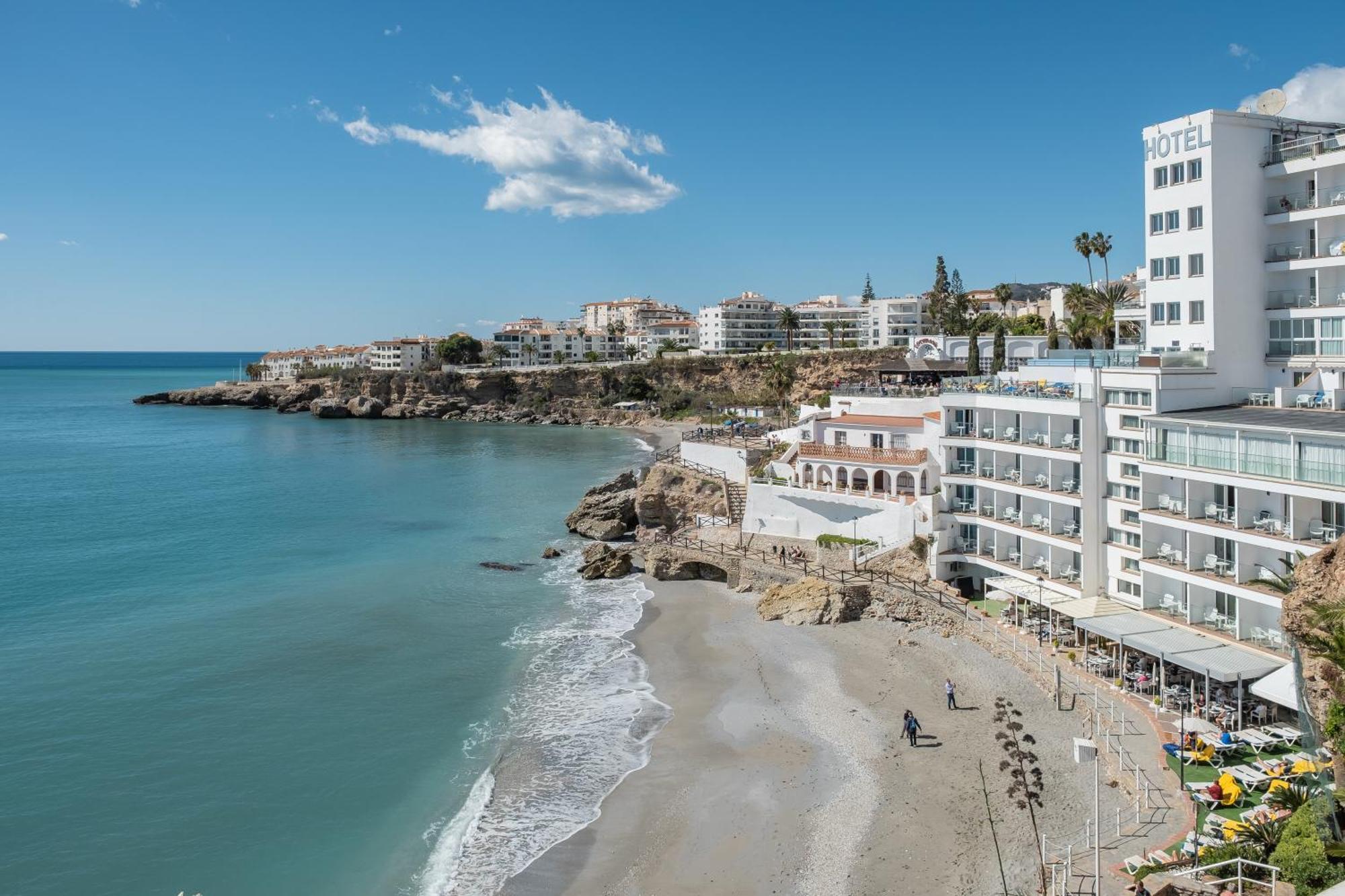 Bright Spacious 1 Bed Apartment Nerja Zewnętrze zdjęcie